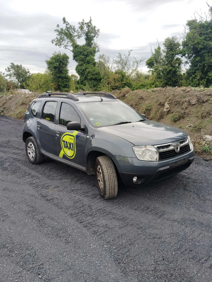 Breaking Dacia duster 2015 1.5dci - Image 1