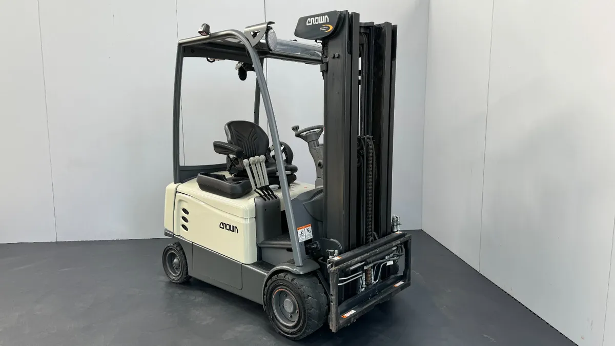 Crown SCF 6040-1.8 Counterbalance Forklift #178 - Image 1