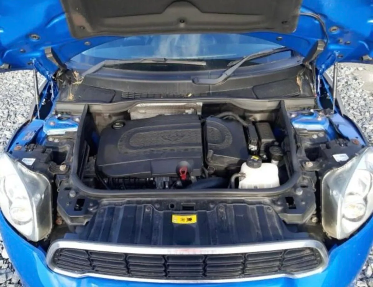 2016 Mini Countryman BREAKING FOR parts - Image 2