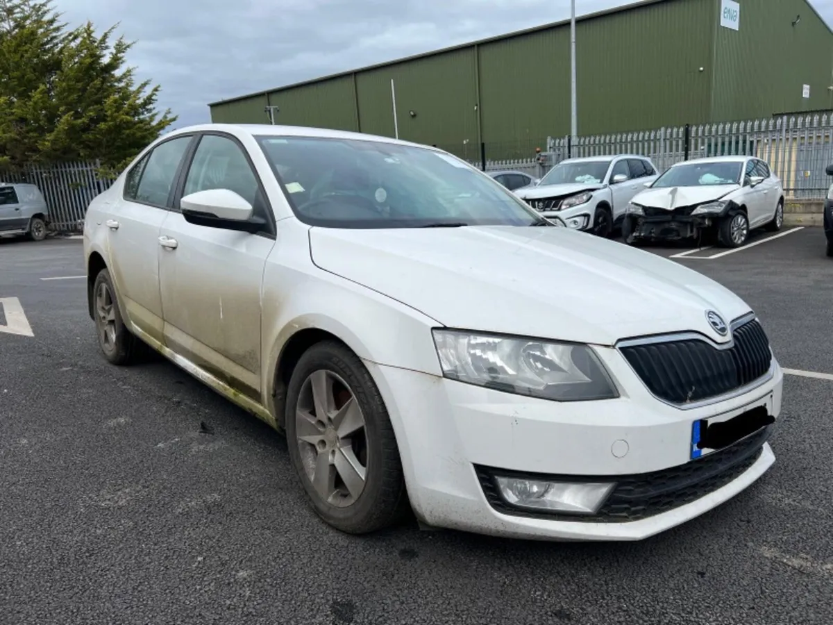 13 SKODA OCTAVIA  Breaking - Image 1