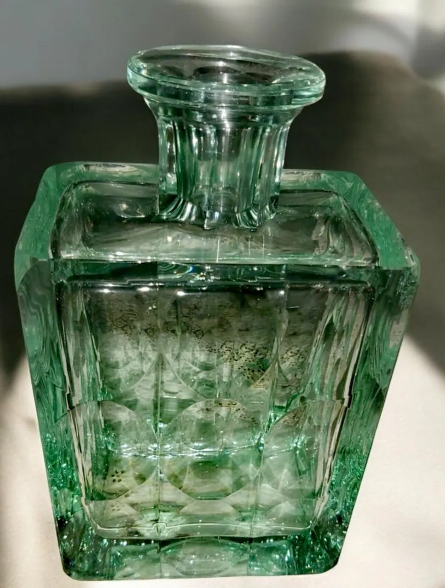 Unique large, signed MOSER vase,not decanter! - Image 3