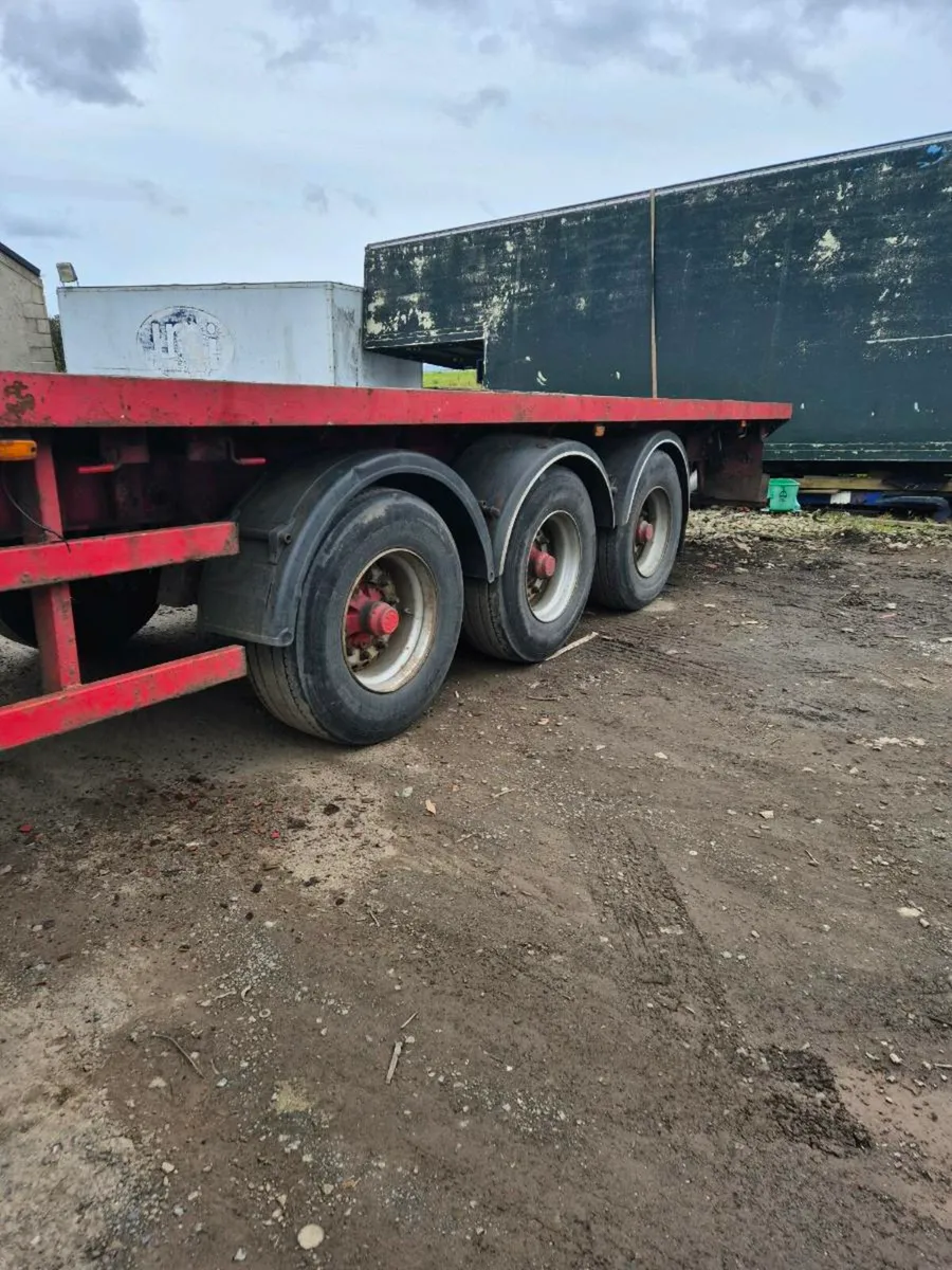 45ft flat trailers - Image 1