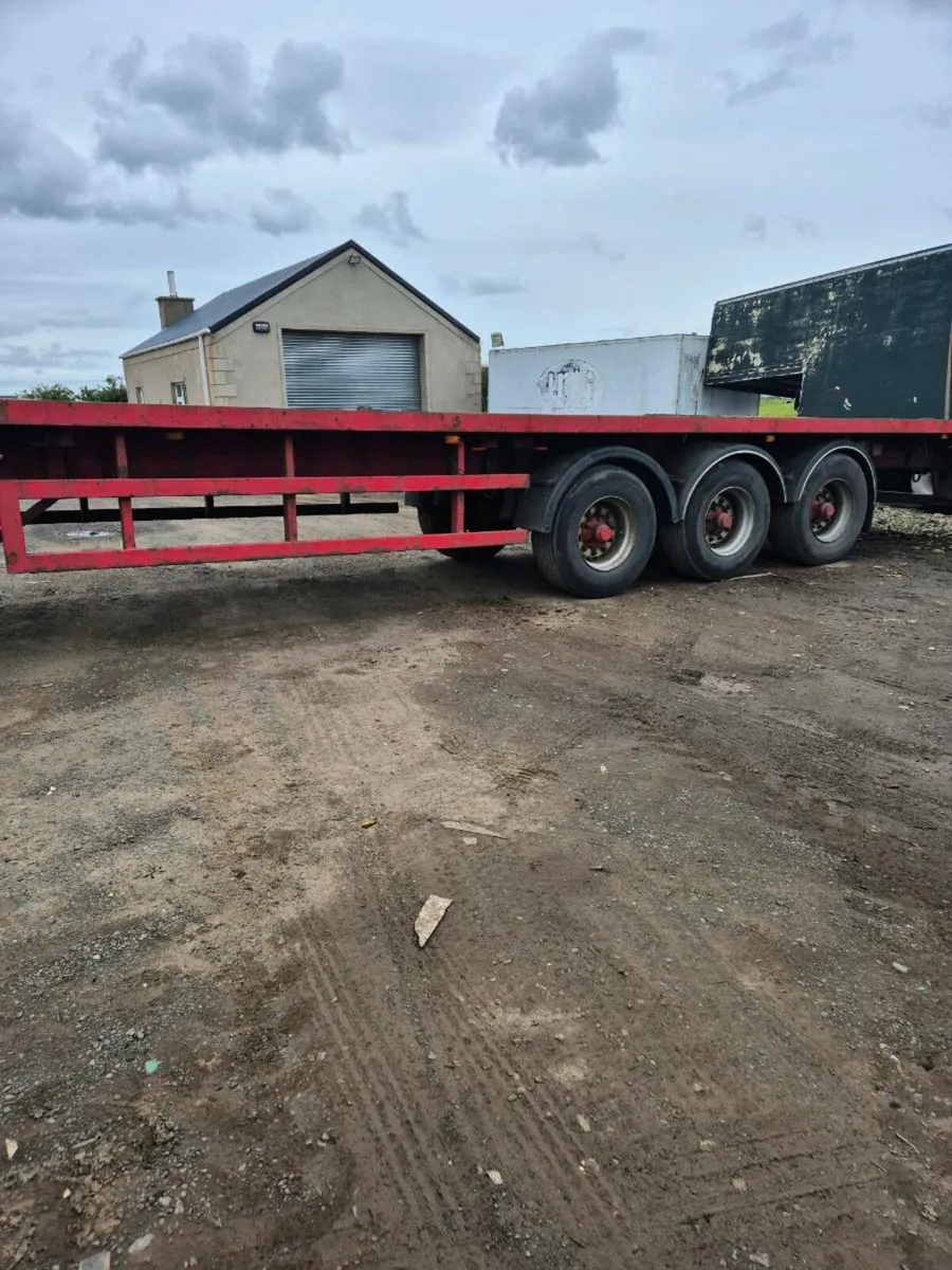 45ft flat trailers - Image 3