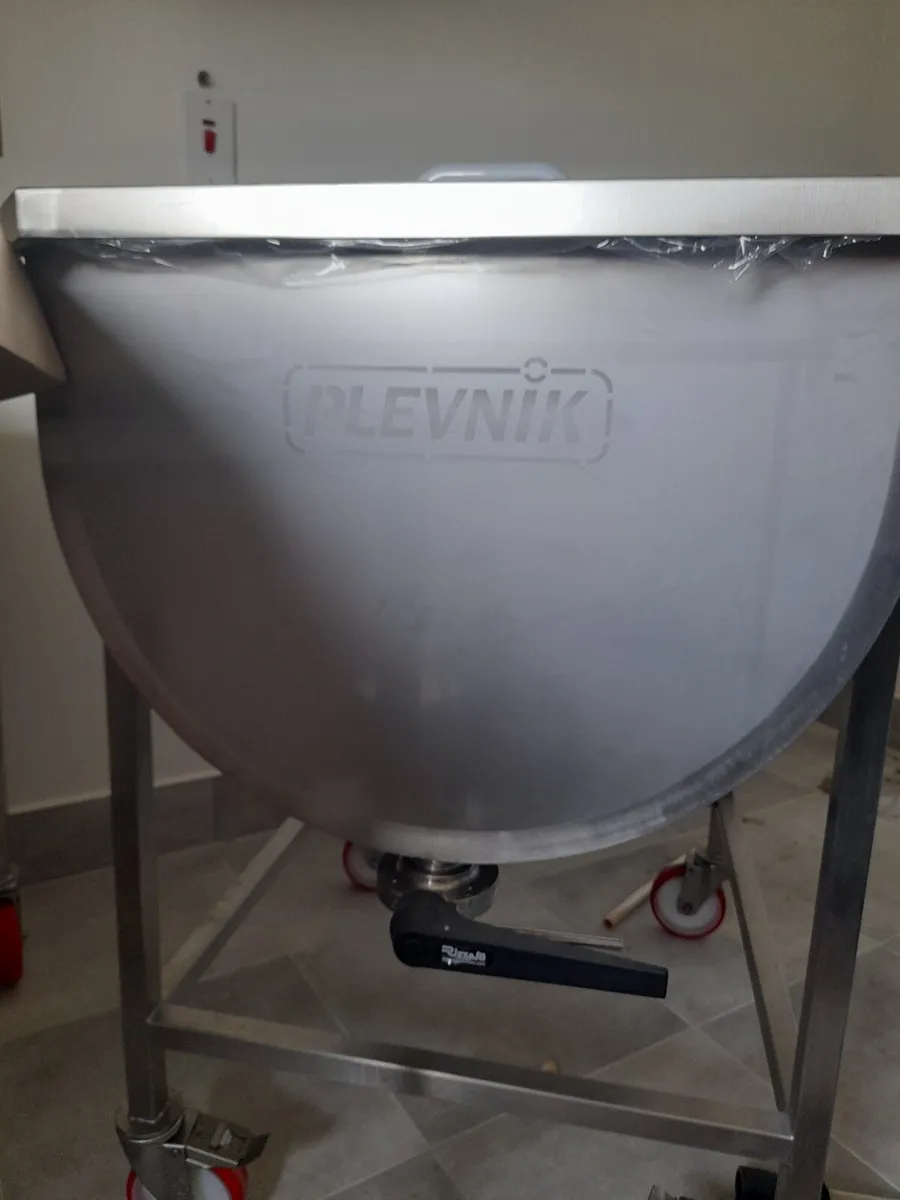 Cheese Vat 200 litres - Image 2