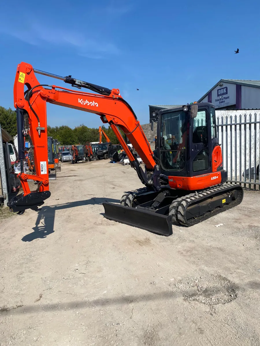 2016  U55-4 Kubota  (CHOICE) - Image 2