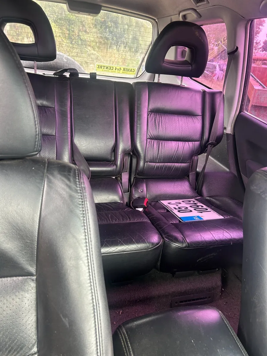 Mitsubishi pajero automatic 3.2 - Image 4