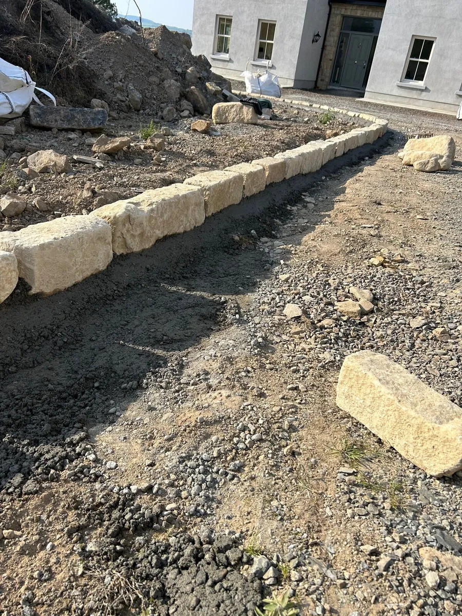 Cream Sandstone Driveway Kerbs - Image 2