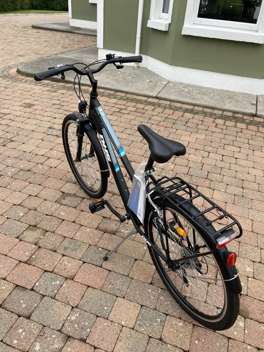 DHS ladies travel hybrid bike - Image 2