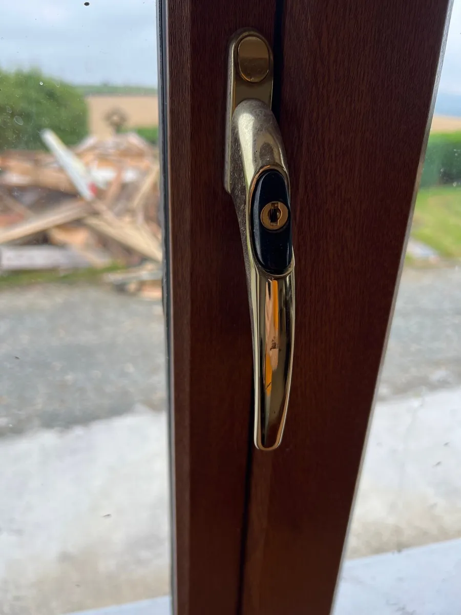 Windows for sale - Image 2