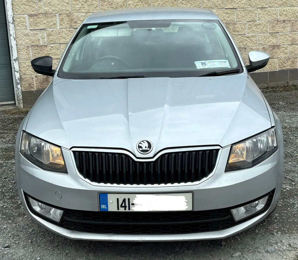 2014 Skoda Octavia 1.6TDI Automatic breaking - Image 2