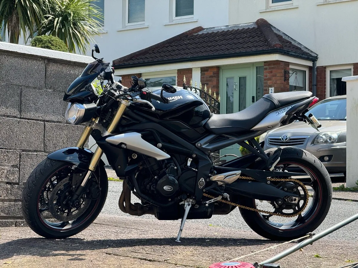 Triumph Street Triple