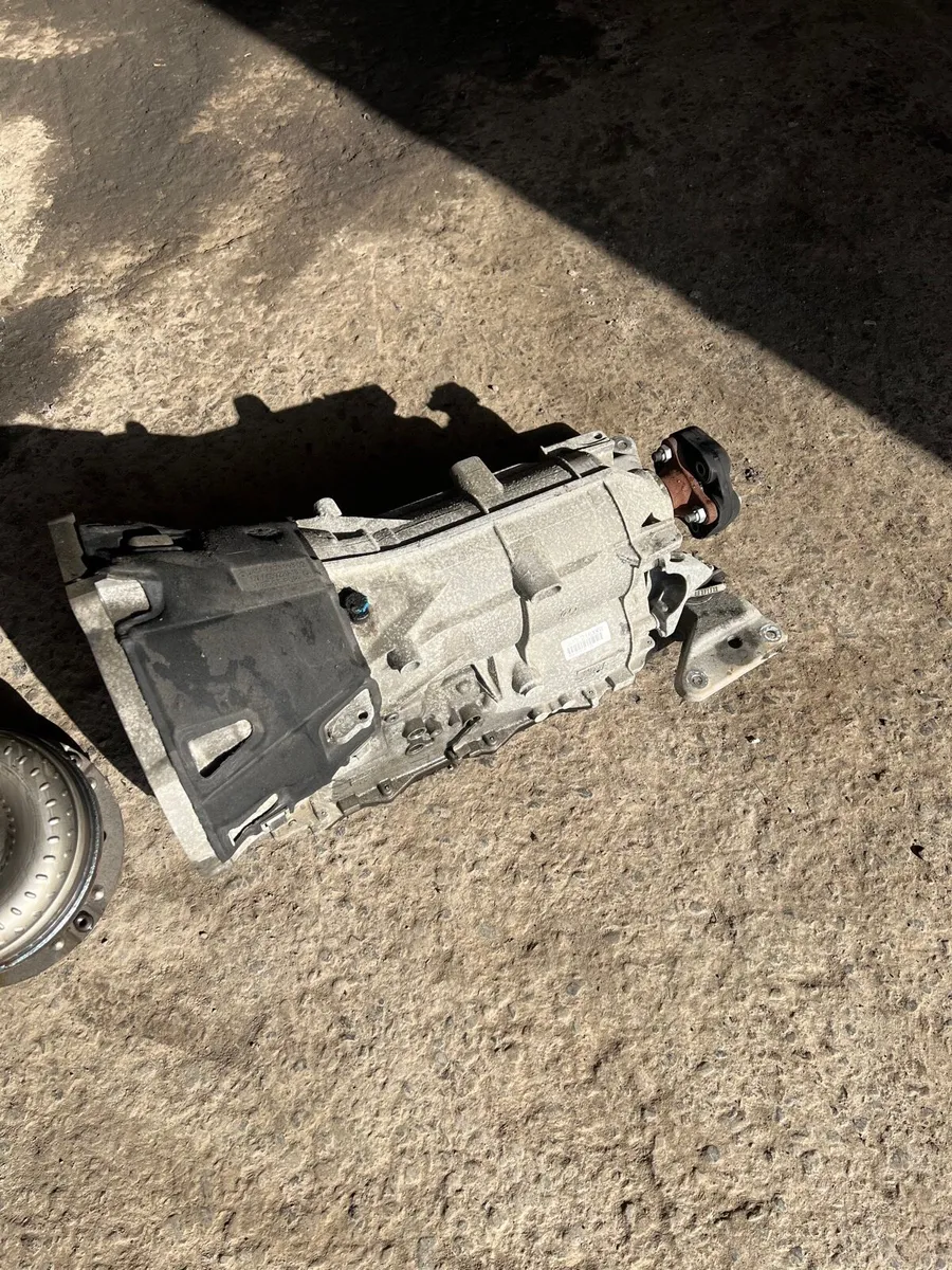 BMW 3 SERIES f30 f31 320d AUTOMATIC GEARBOX 8HP45 - Image 2