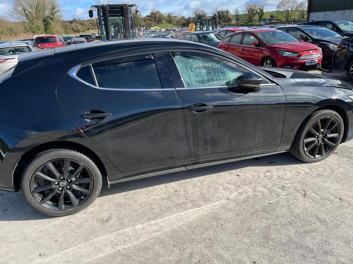2023 Mazda 3 *For Parts* - Image 3