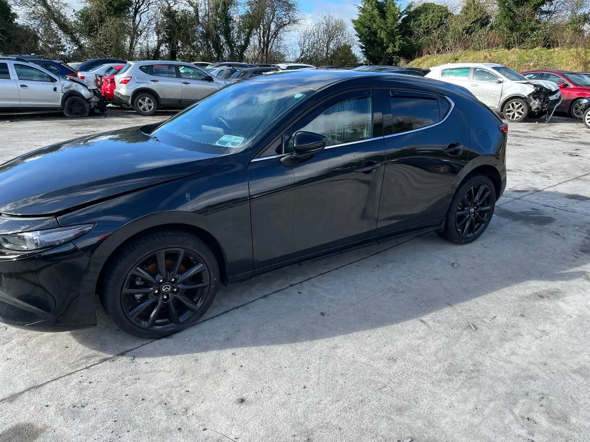 2023 Mazda 3 *For Parts* - Image 4