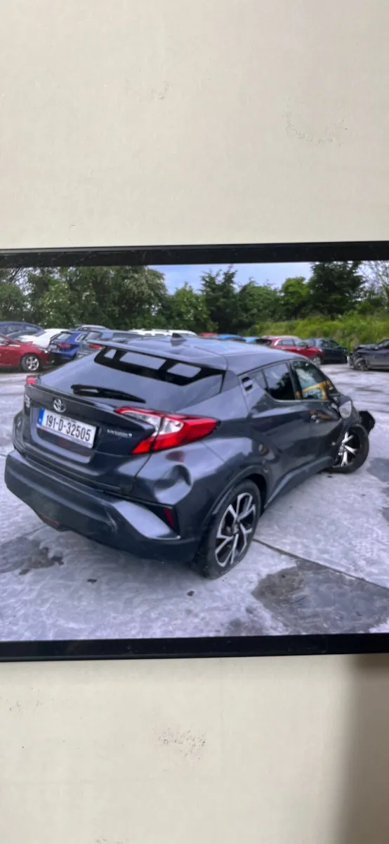 2019 Toyota CHR *For Parts* - Image 2