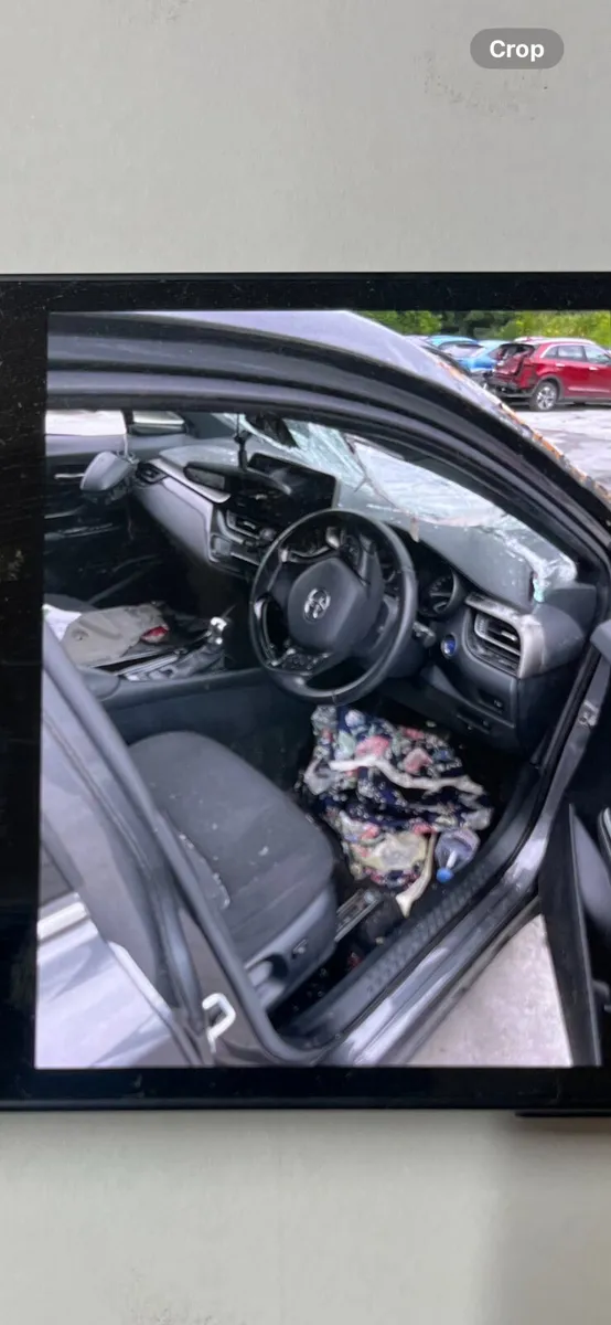 2019 Toyota CHR *For Parts* - Image 4