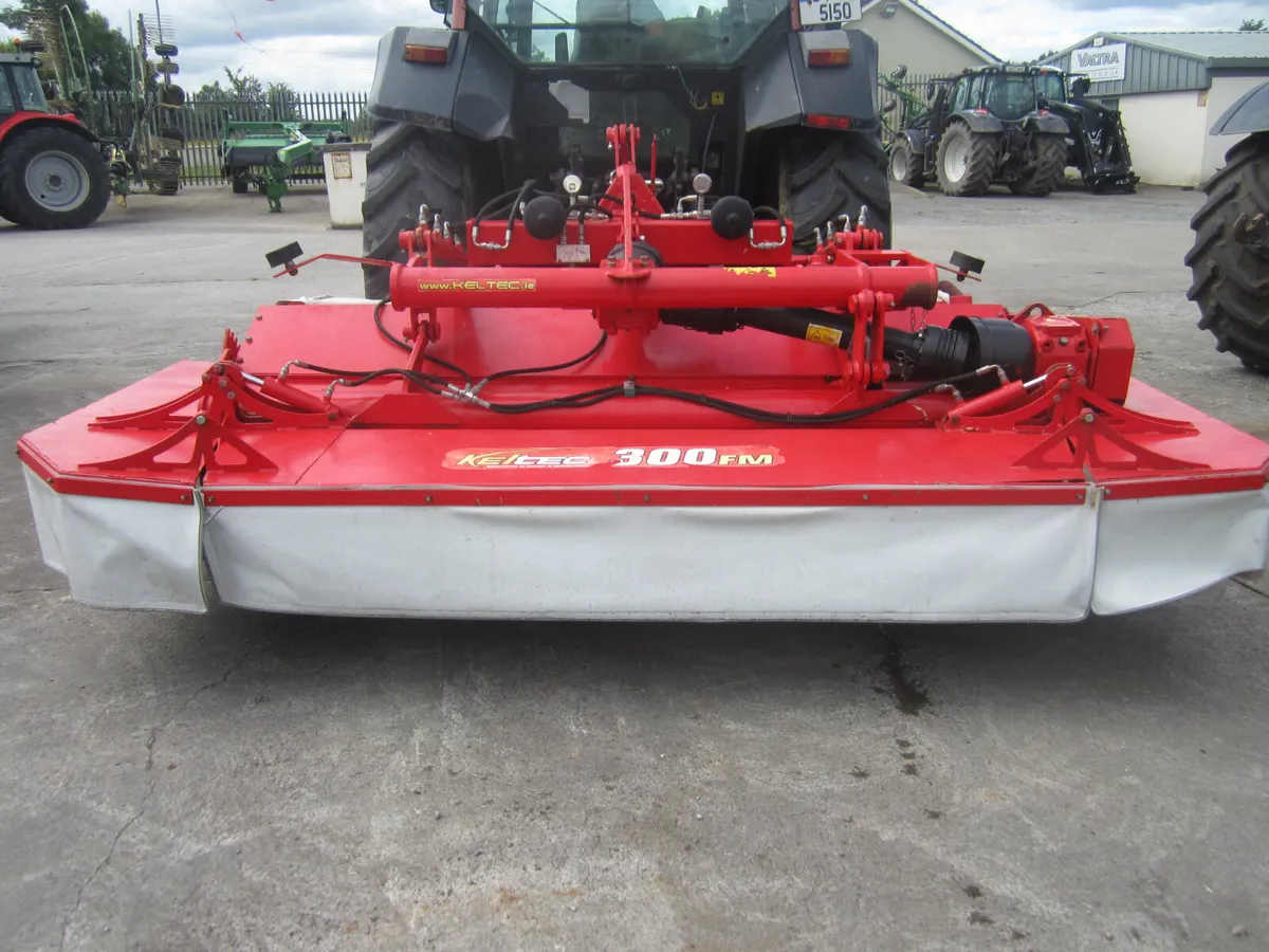 KELTEC 300FM ..FRONT MOWER 3 YEARS OLD....LIKE NEW - Image 1