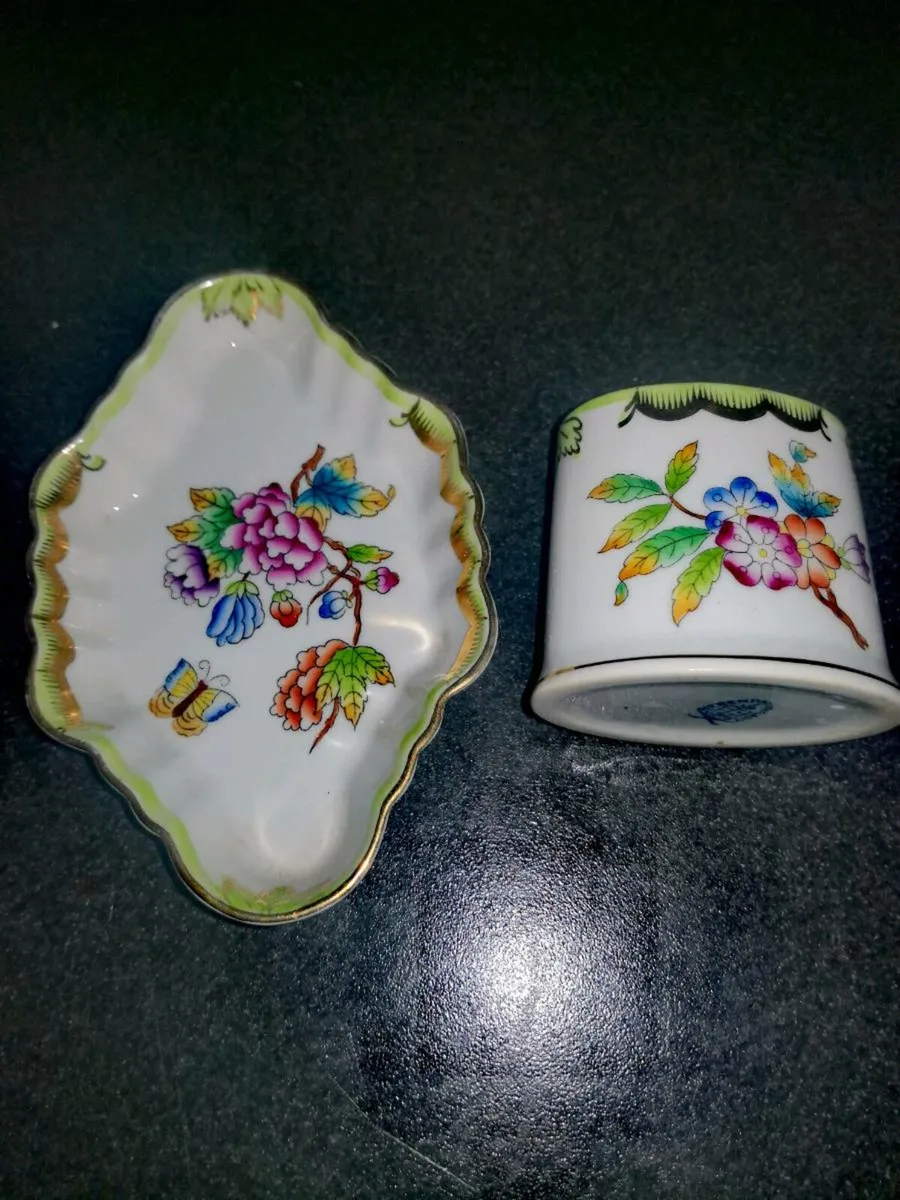 Herend Queen Victoria pattern tray and holder - Image 2