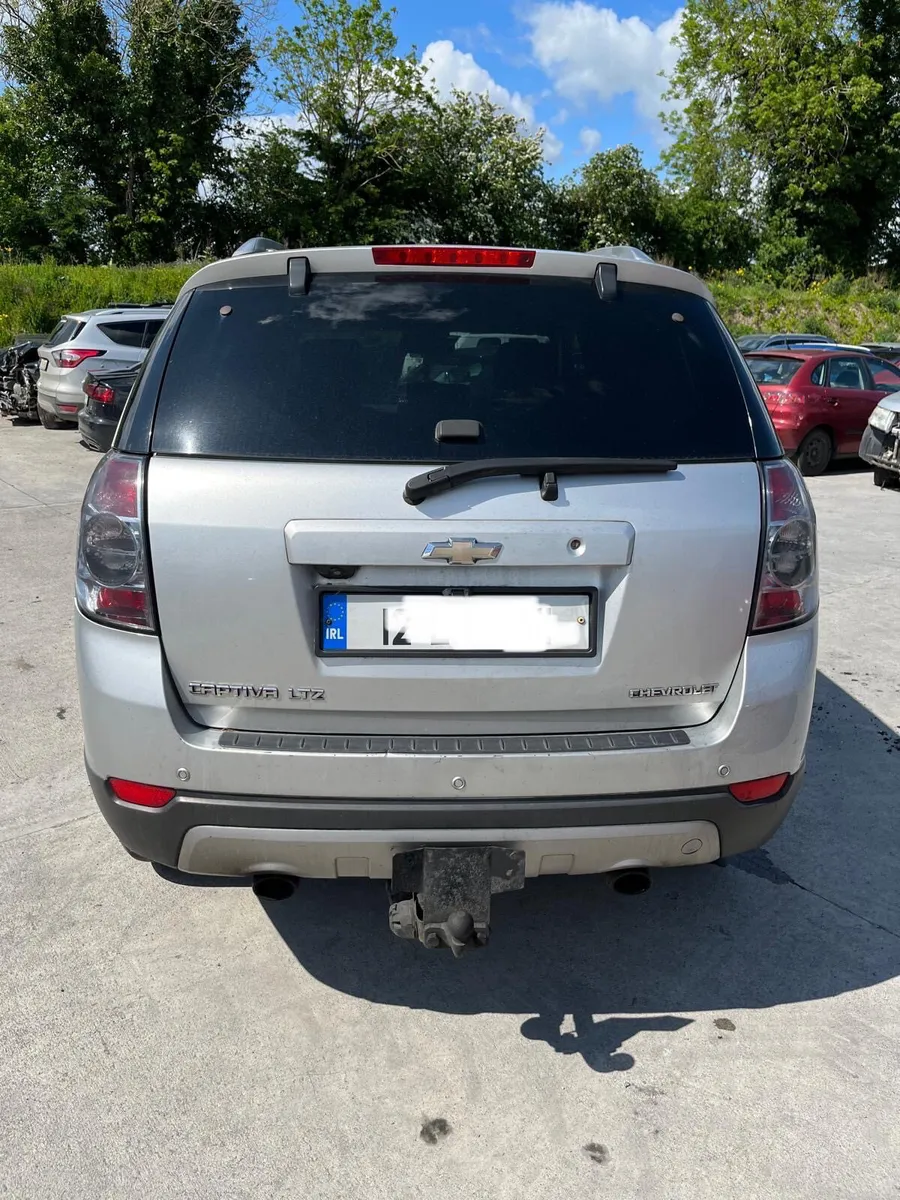 2012 Chevrolet Captiva - Image 4