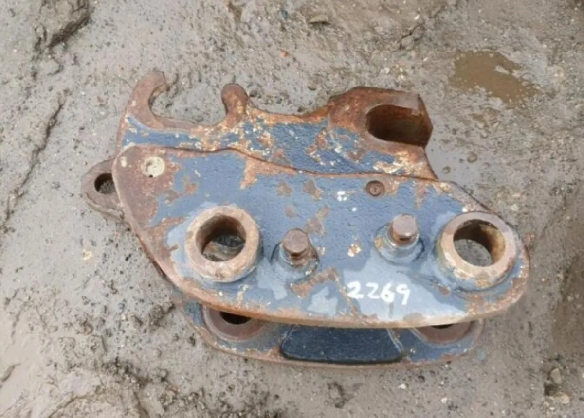 QUICK HITCH (55MM PINS) - Image 2