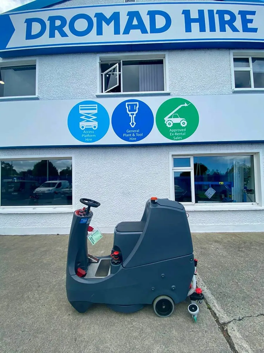 Numatic Ride-on Scrubber Dryer - Image 3