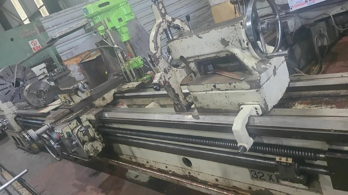 Dalian 4Mtr Lathe - Image 1