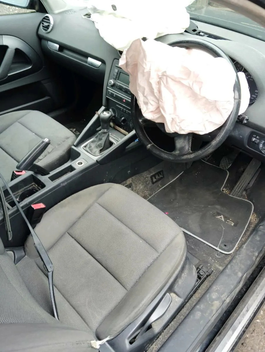 Breaking Audi A3 1.6tdi cay lu9b lub - Image 4