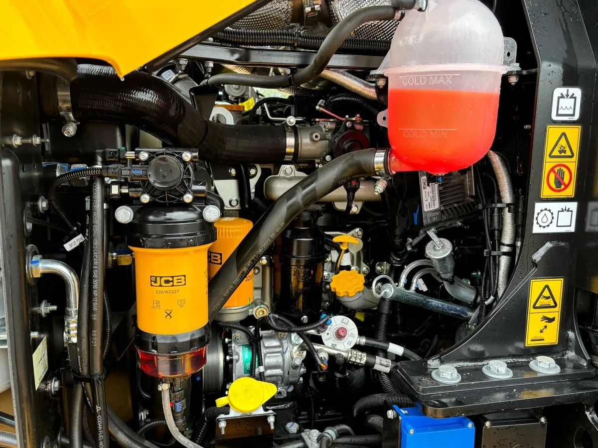 JCB TM 320S Tele/Loader - Image 4