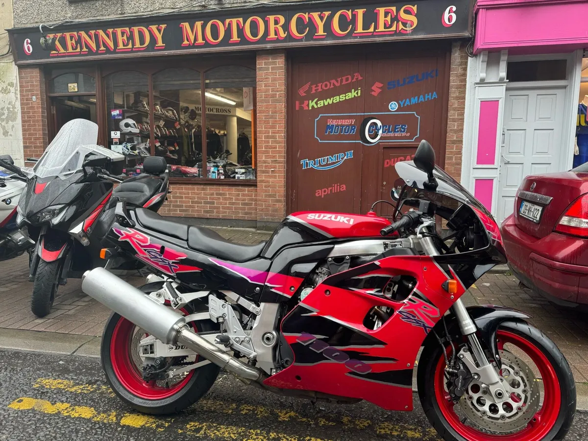 1996 Suzuki GSXR1100 mint - Image 1