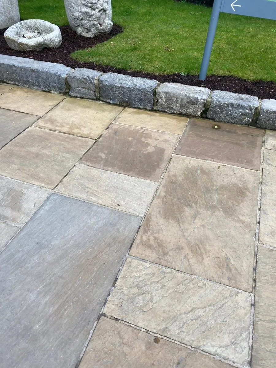 Old Galway limestone 6” Kerbs - Image 2