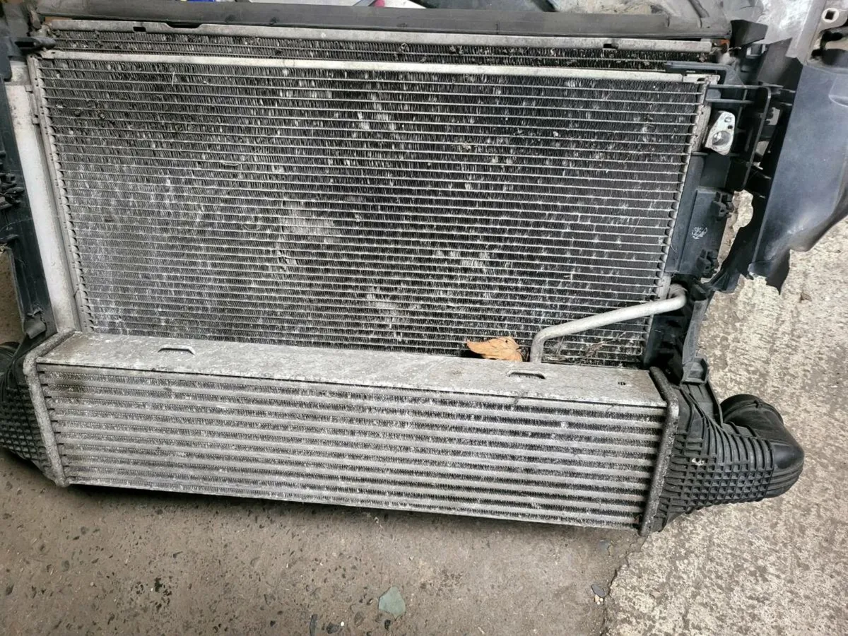 2015 mercedes e class - Image 2