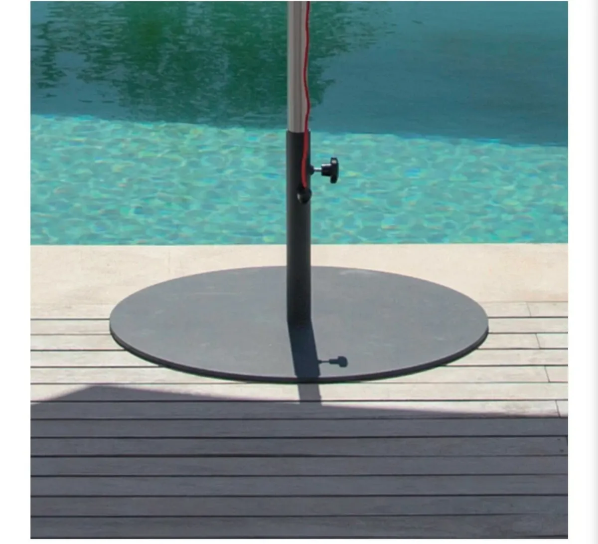 Fatboy parasol base - designer brand - Image 1