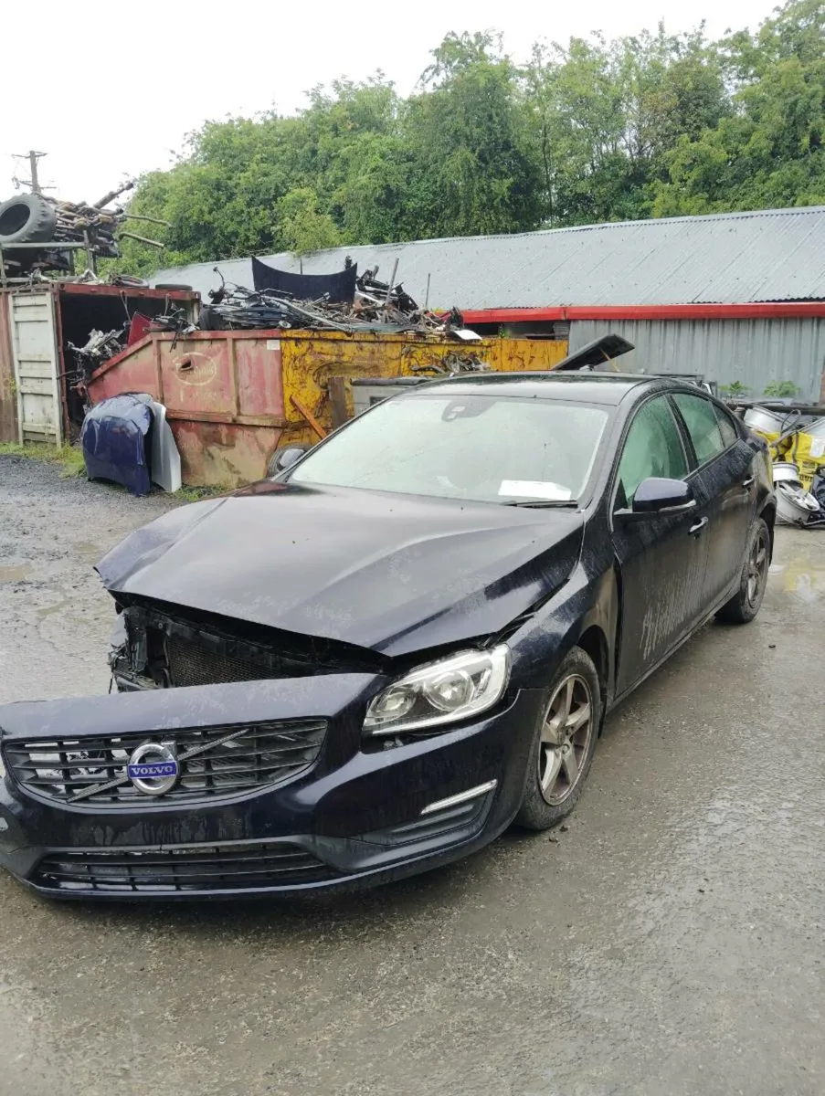 Breaking Volvo S60 2.0d d4204t14 - Image 1