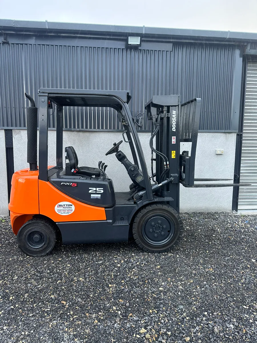 Doosan D25S-5 Forklift - Image 4