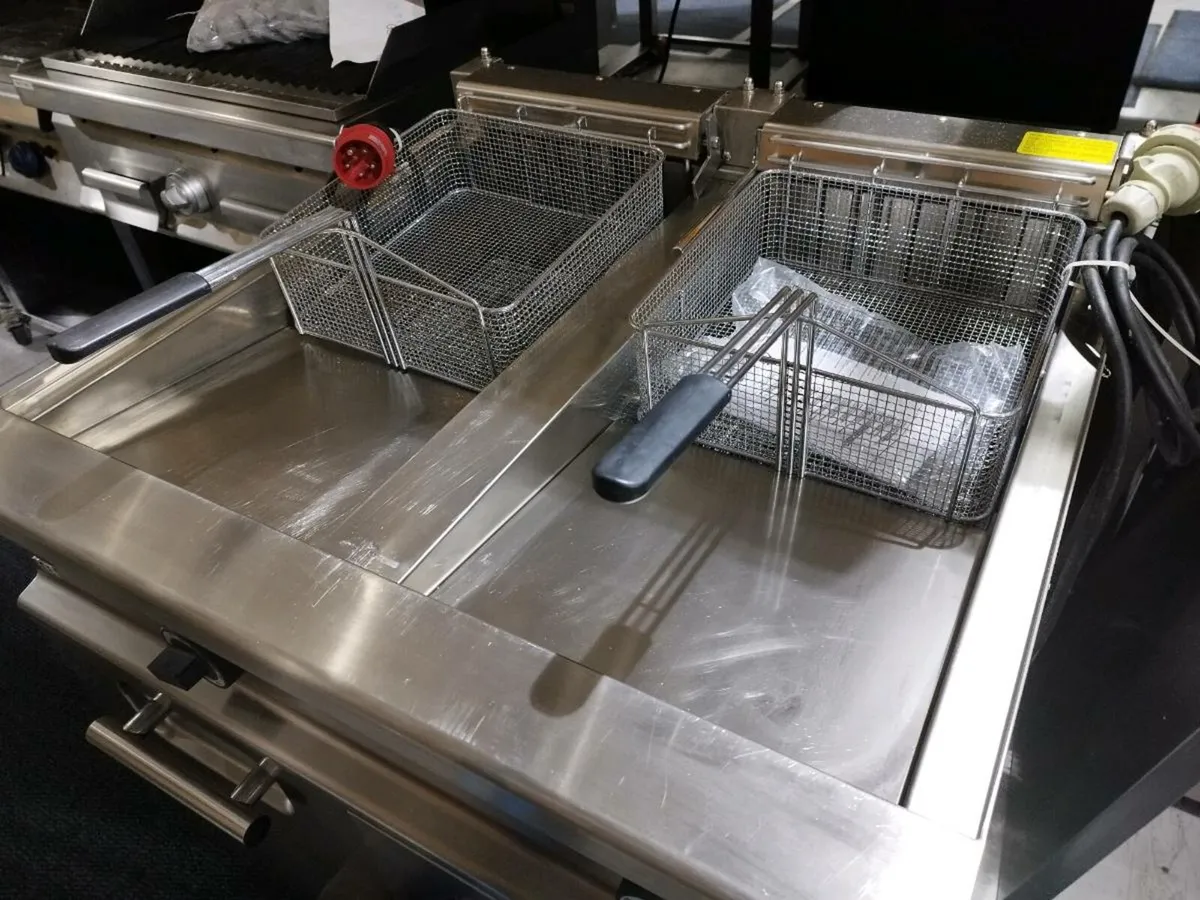 Three phase electric fryer - Image 4