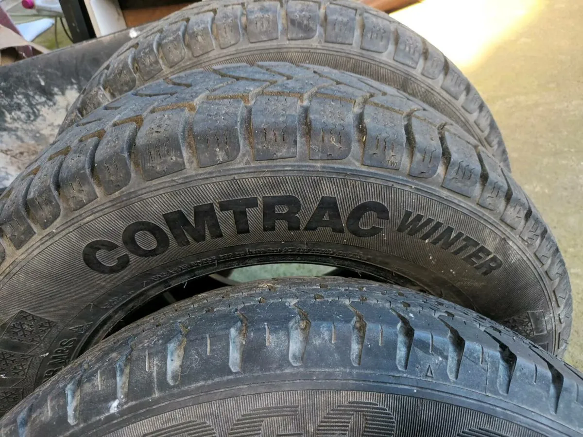 4 jeep tyres - Image 2