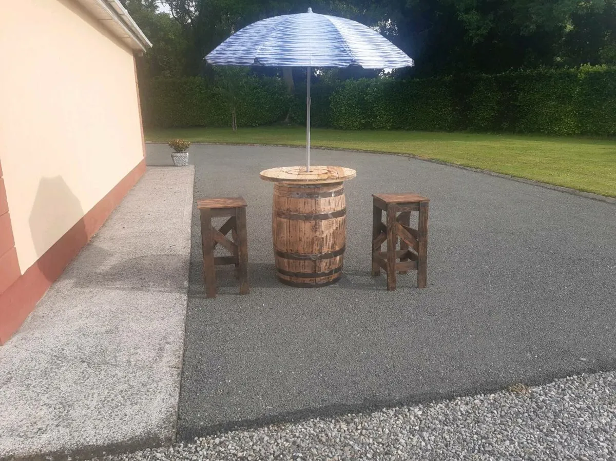 Quarter barrel planters - Image 4