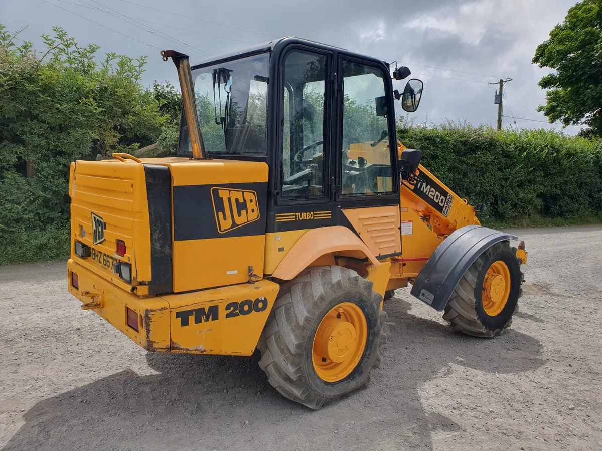 JCB TM200 Artic Telescopic Loader - Image 3
