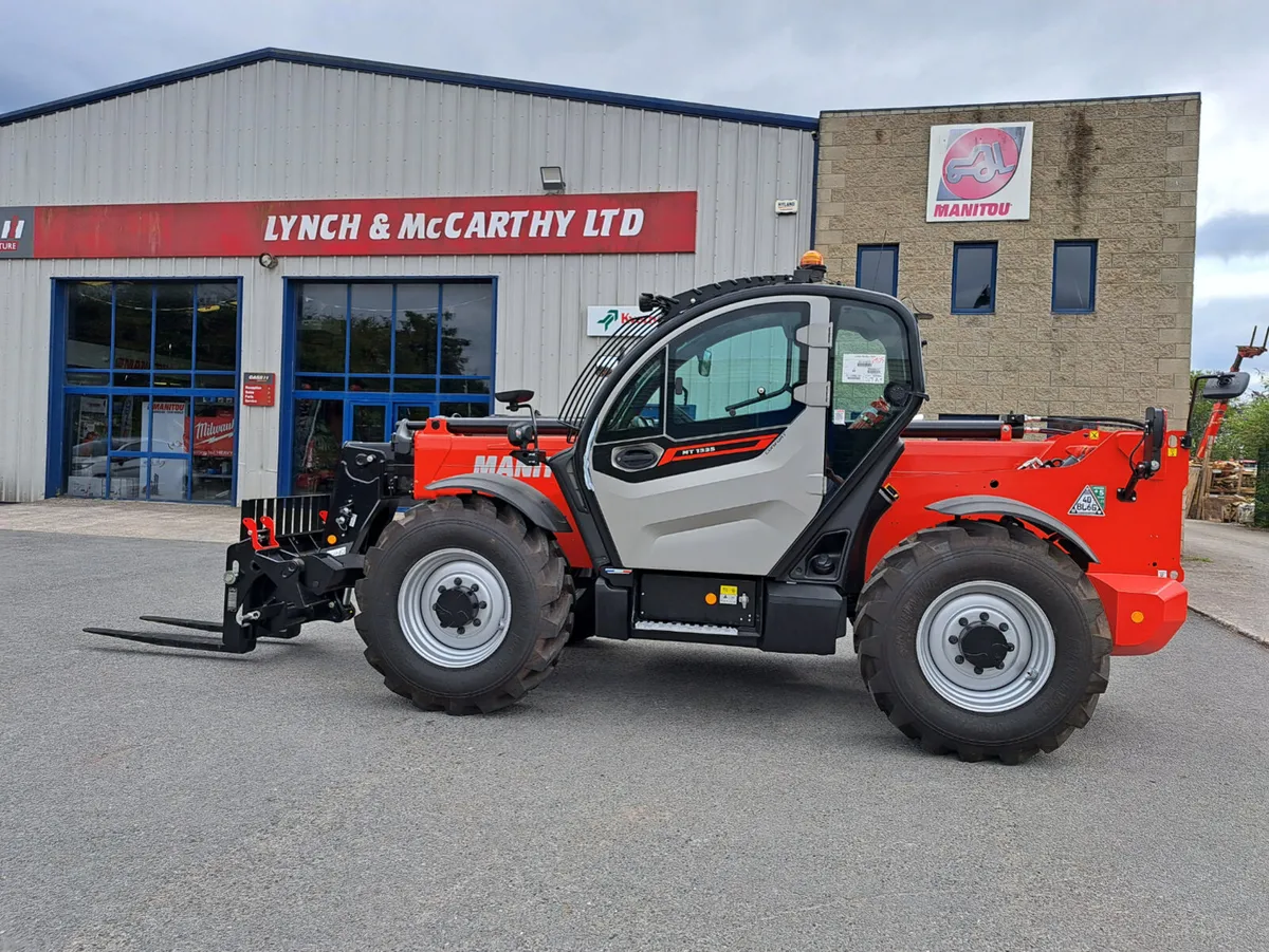 New Manitou MT1335 telescopic loader - Image 1