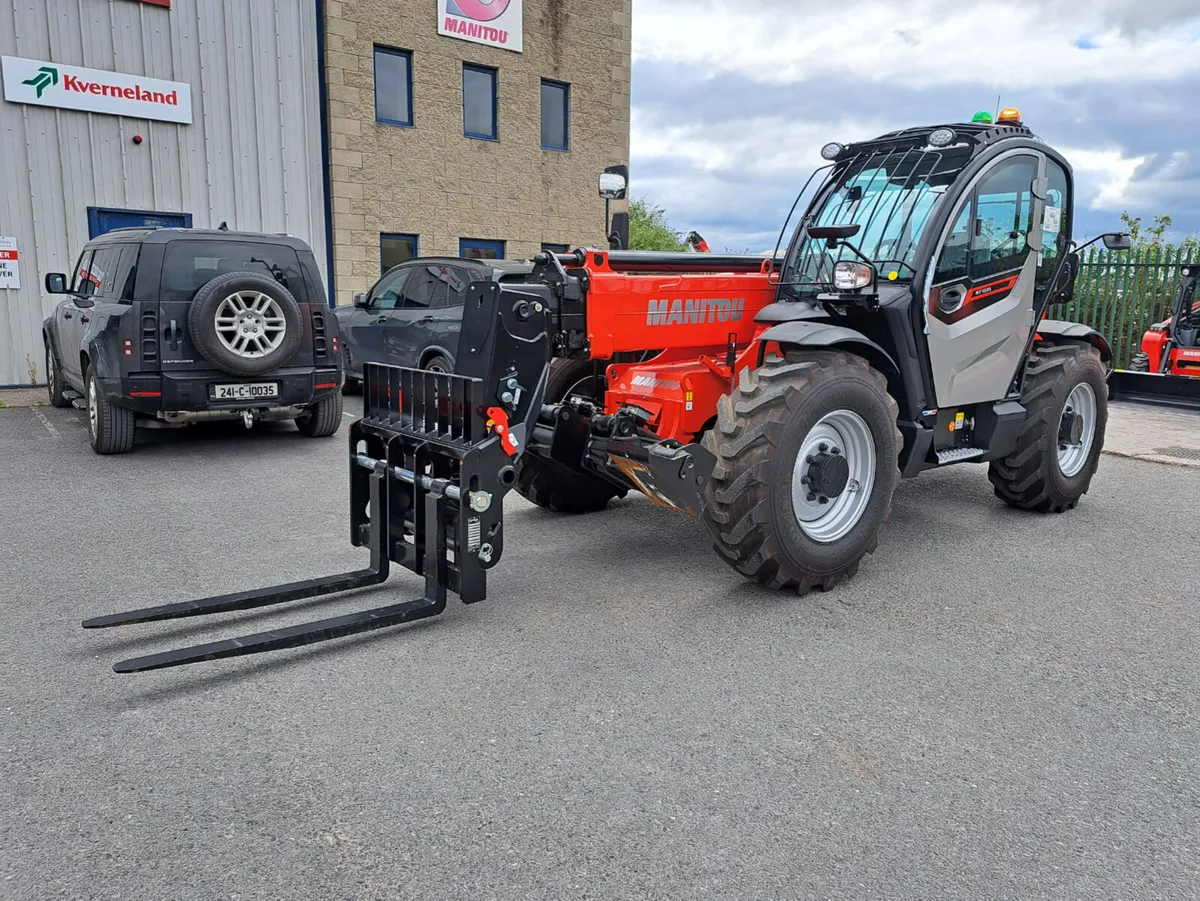 New Manitou MT1335 telescopic loader - Image 3