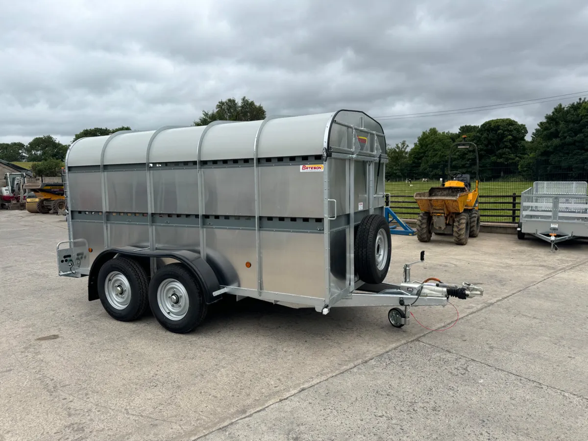 New Bateson 48LT 12’ x 5’8 Livestock Trailer - Image 2