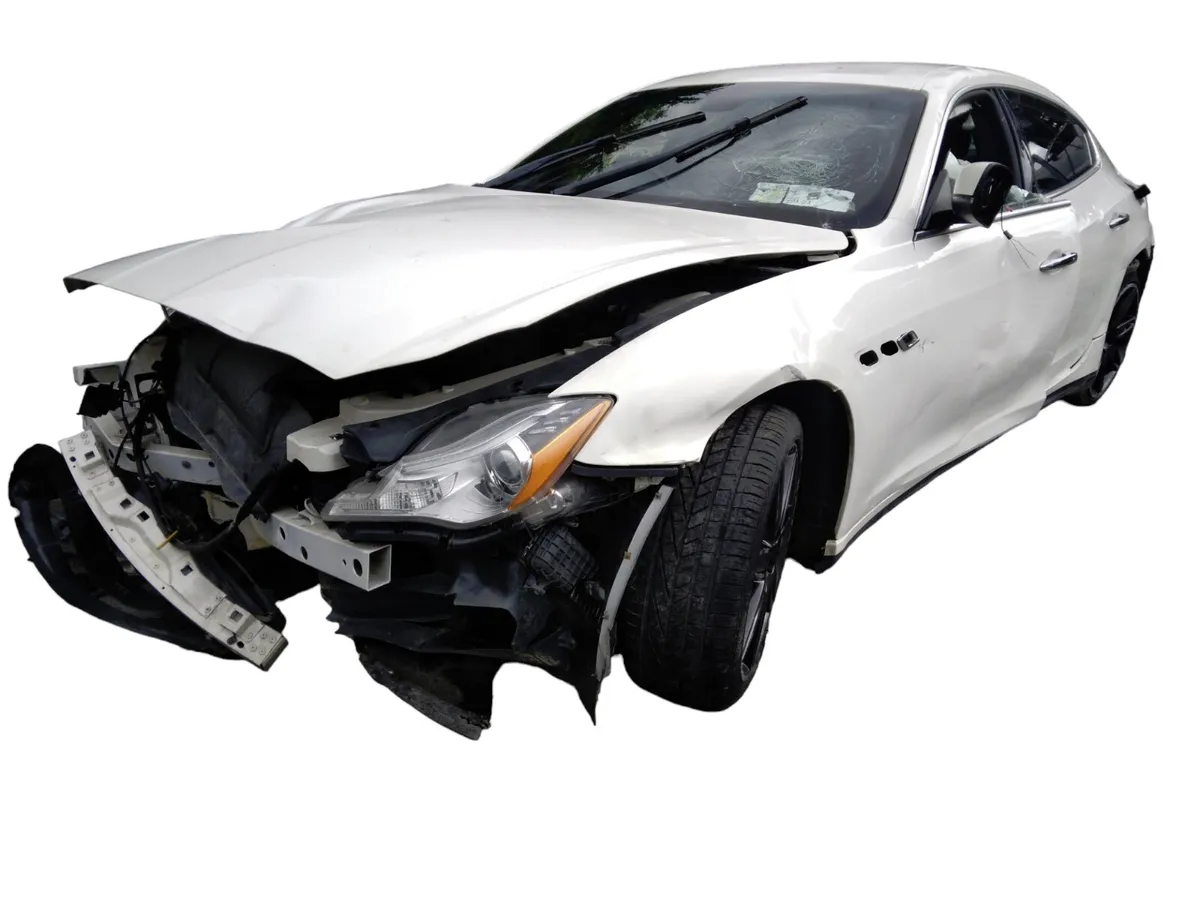 2015 MASERATI QUATTROPORTE For Breaking/Dismantli - Image 1