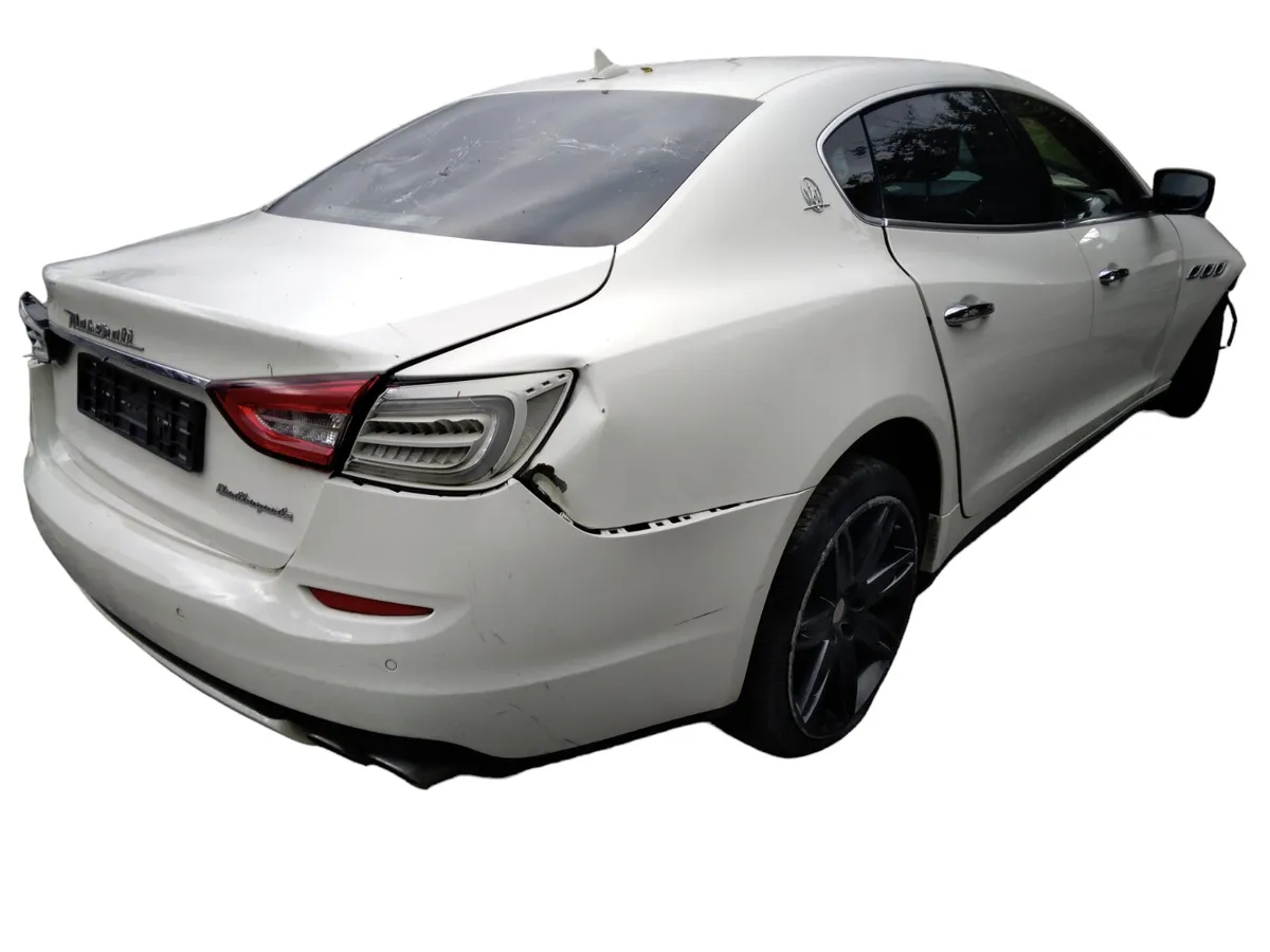2015 MASERATI QUATTROPORTE For Breaking/Dismantli - Image 4