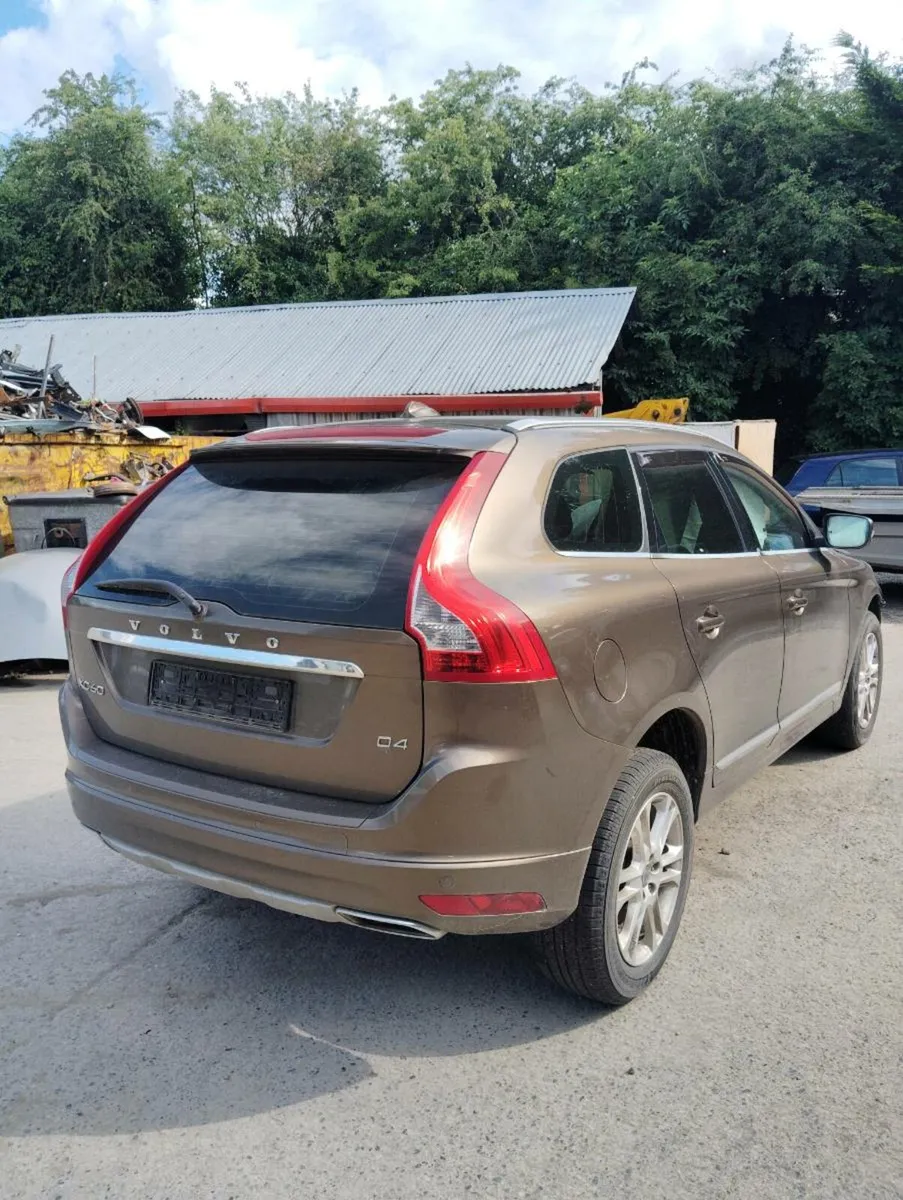 Breaking Volvo XC60 2016 d4 - Image 4