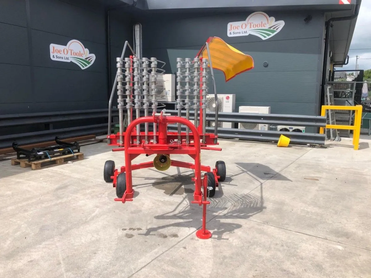 Mesko Rol ZK420 Single Rotor Rake - Image 2