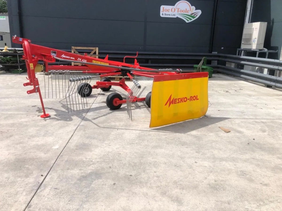 Mesko Rol ZK420 Single Rotor Rake - Image 3