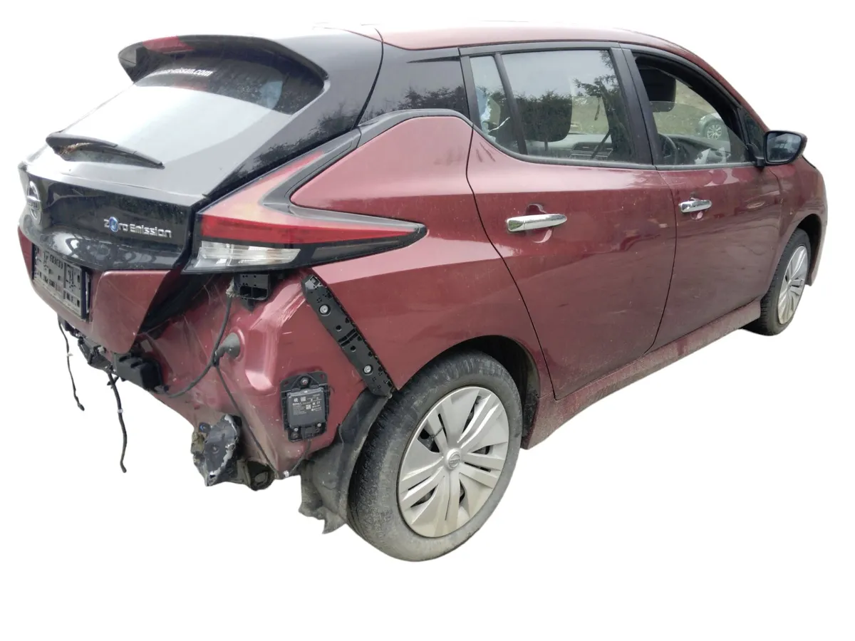 2021 NISSAN LEAF For Breaking/Dismantling - Image 3