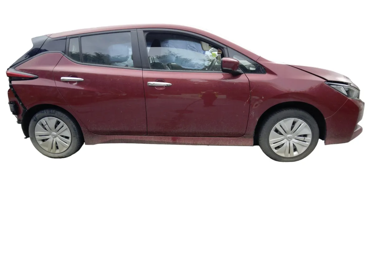 2021 NISSAN LEAF For Breaking/Dismantling - Image 2