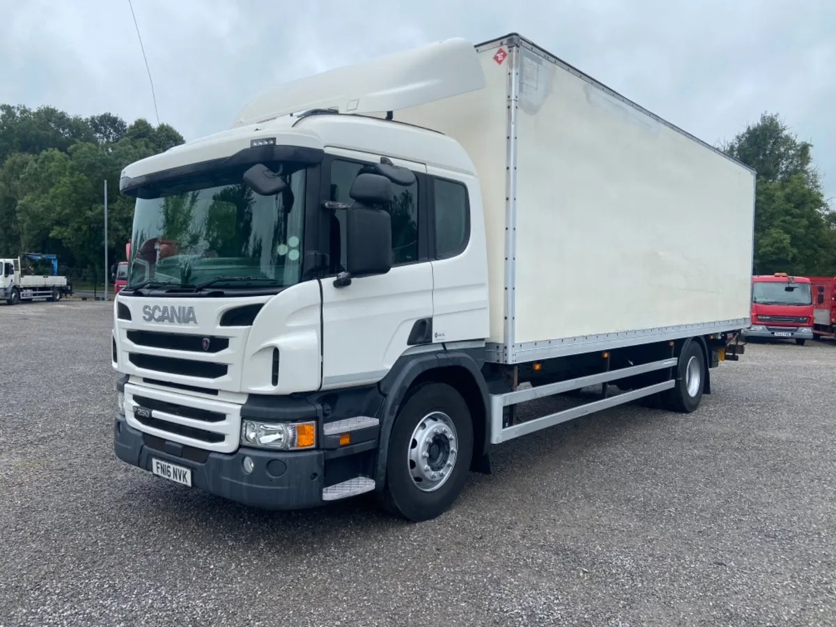 2016 Scania P250 4x2 Box lorry - Image 1