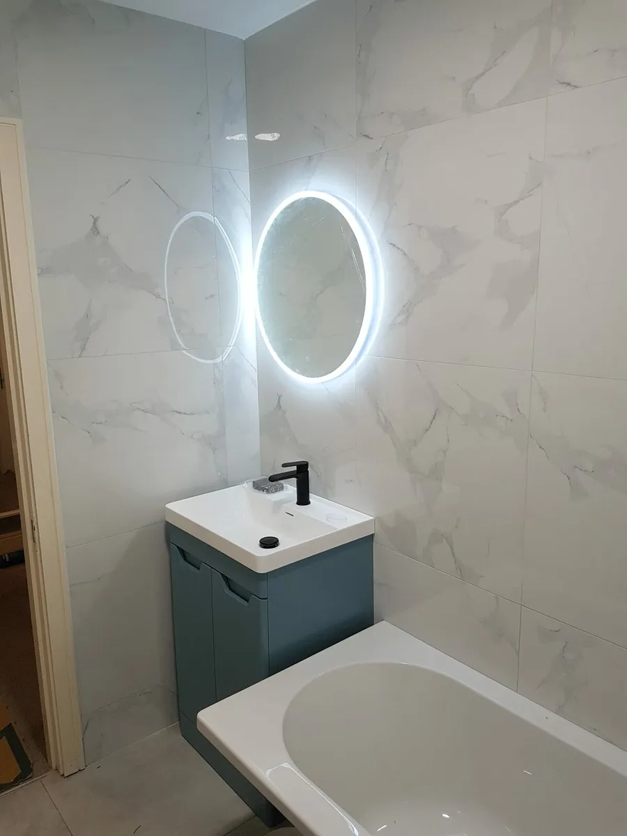 Bathroom renovation/Tiling Renovation - Image 1